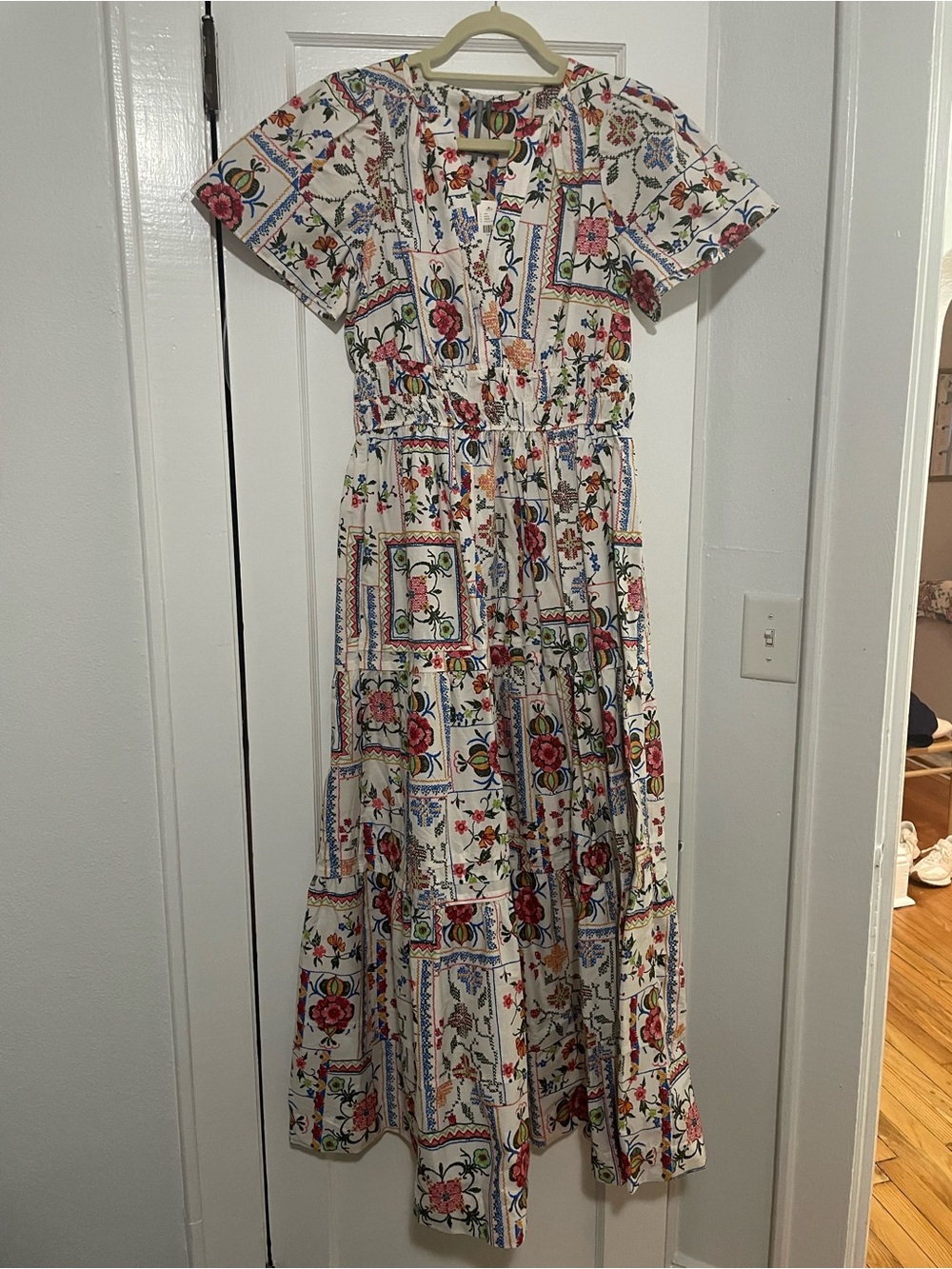 Anthropologie The Somerset Maxi Dress White Floral and Tile Print - Picture 4 of 6